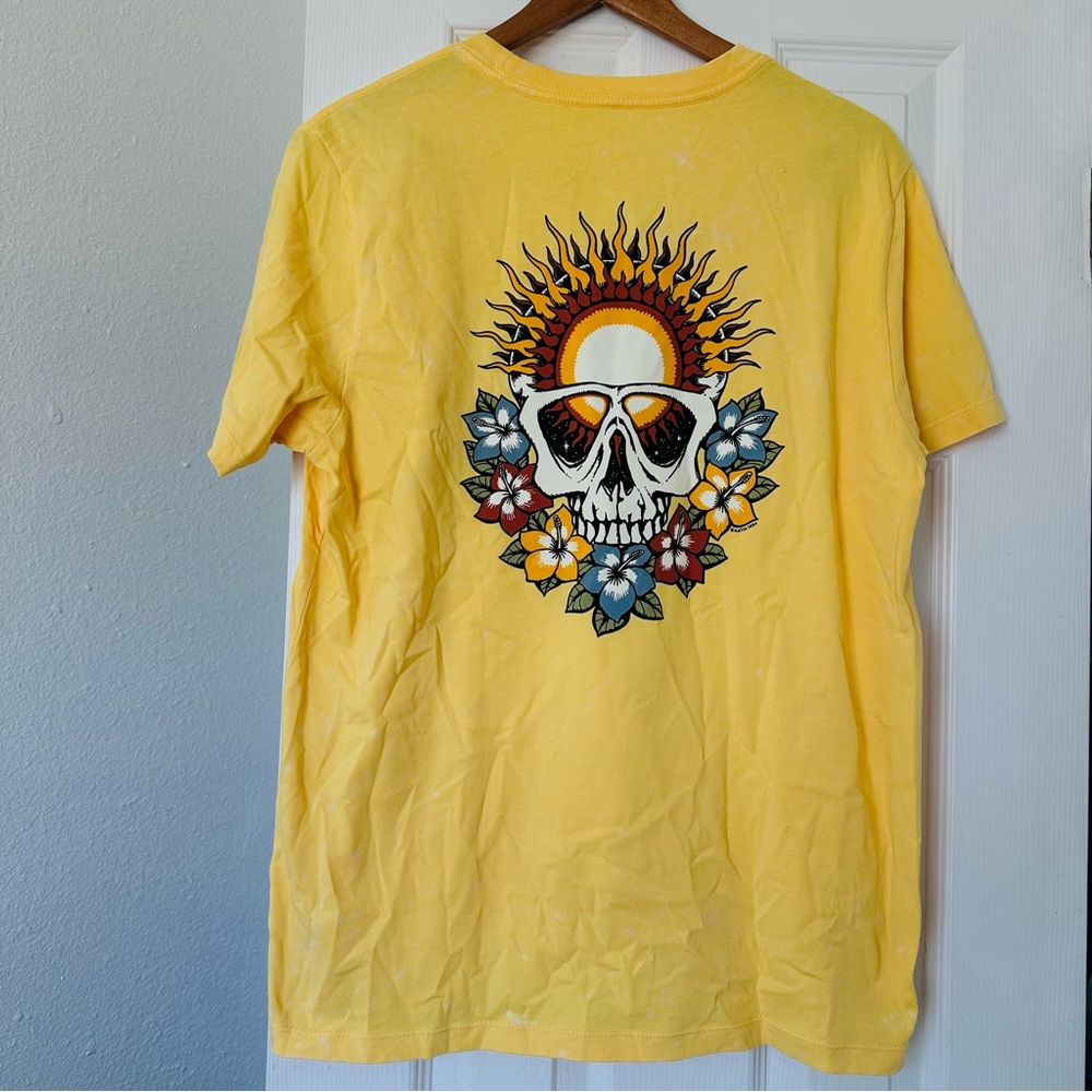 Katin Men's Graphic T-Shirt, 100% Cotton, Yellow, Size M, with Faded Details.